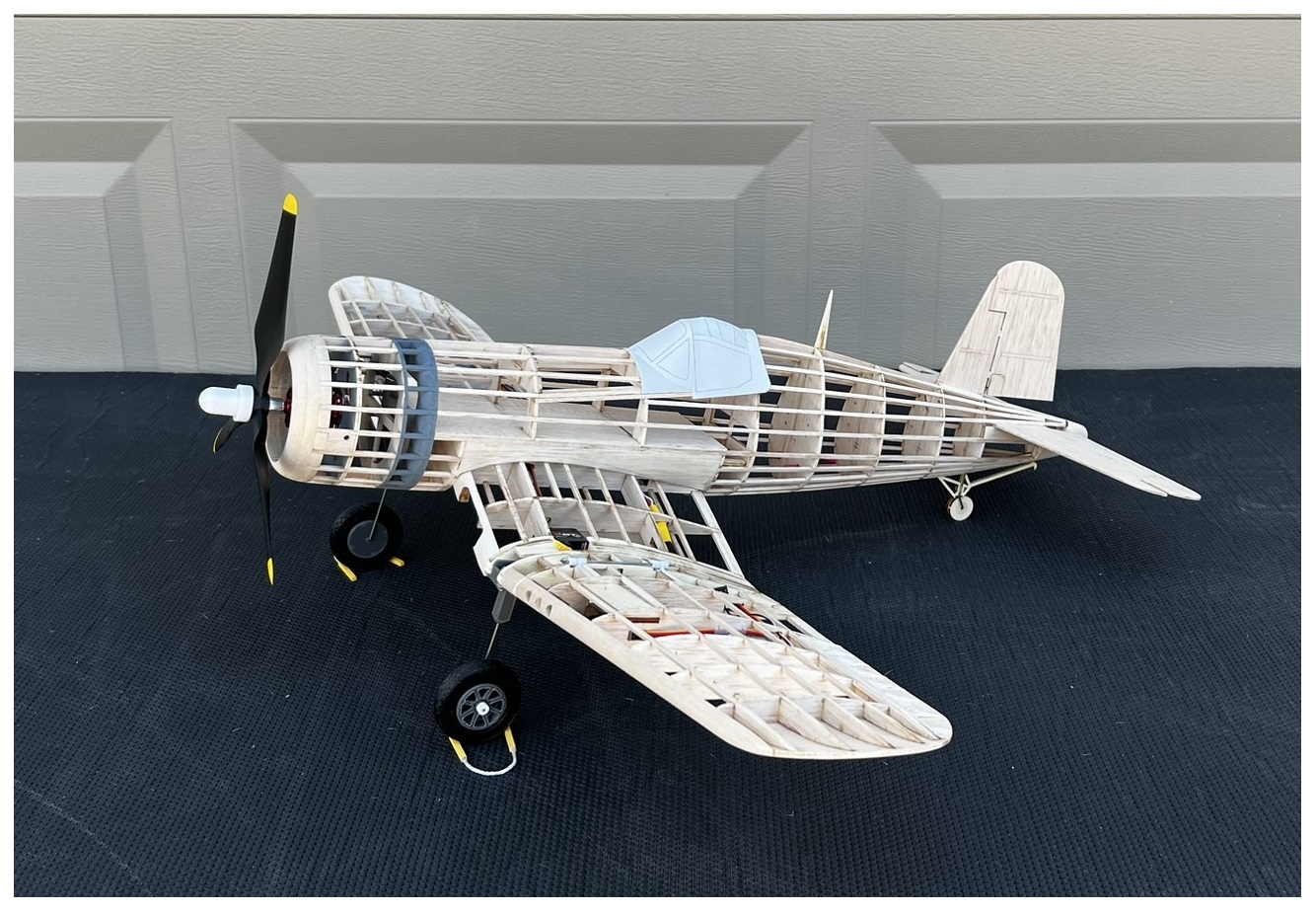 フライングスタイロ社 F4U-1 Corsair 1/20 組み立てキット フライングスタイロ社 F4U-1 Corsair 1/20 組み立てキット - メルカリ